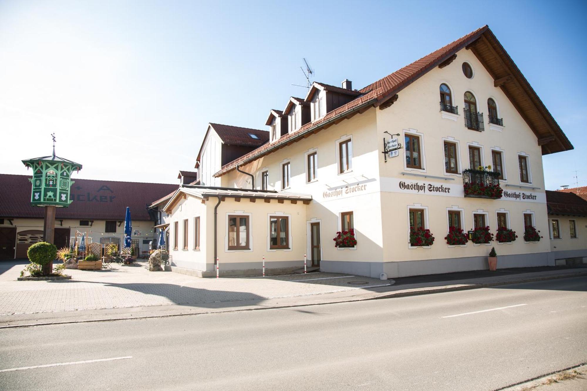 Gasthof Stocker Landsham Exterior photo